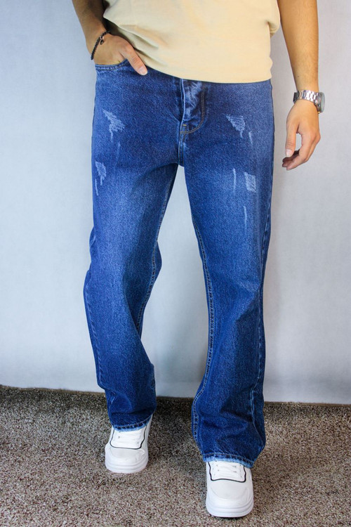 شلوار جین پَر نیمبگ مردانه – رنگ آبی کاربنی (سایز ۳۲ تا ۳۸)